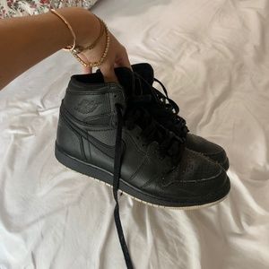 Jordan 1 high full black